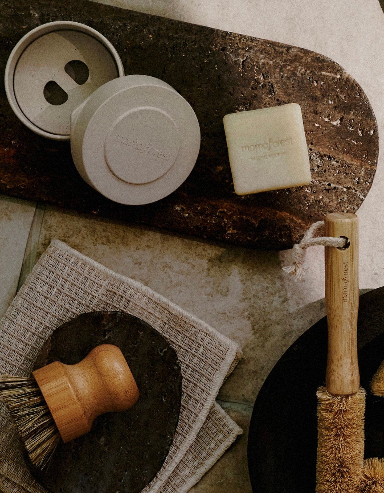 Multi-use kitchen set