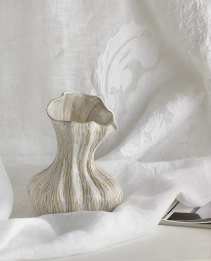 Muse Shell Objet Porcelain Vintage Vase